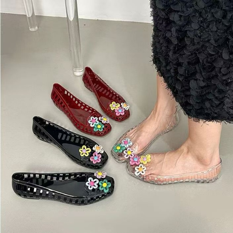 أحذية جيلي مفرغة بتصميم كاواي  - مراجعة Women Accessories Products وسعره