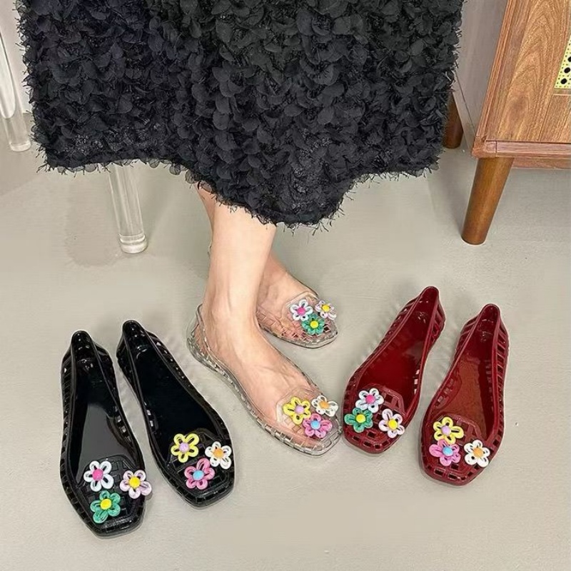 أحذية جيلي مفرغة بتصميم كاواي  - مراجعة Women Accessories Products وسعره