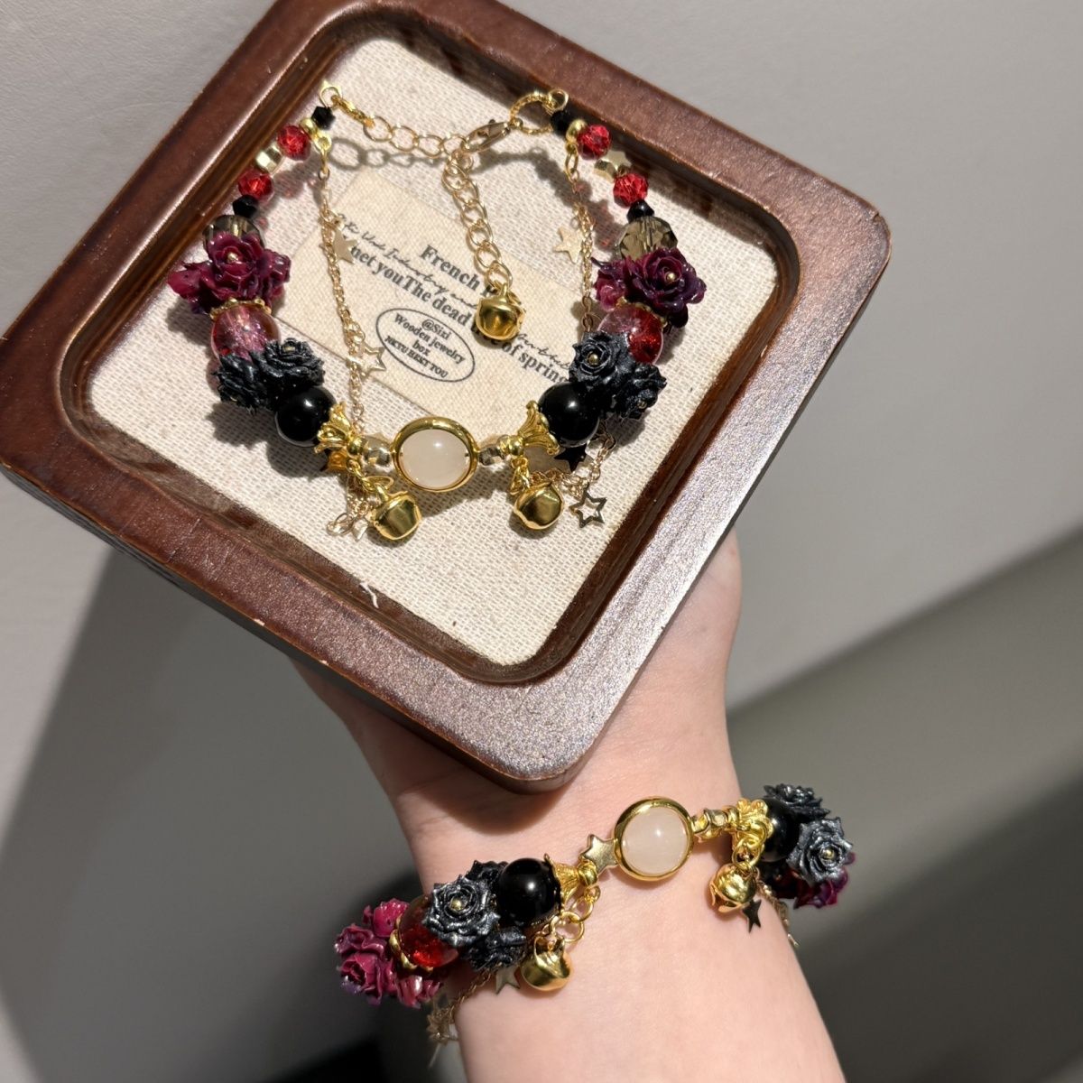 أساور نسائية مرصعة بالخرز بتصم - مراجعة Women Accessories Bracelet وسعره