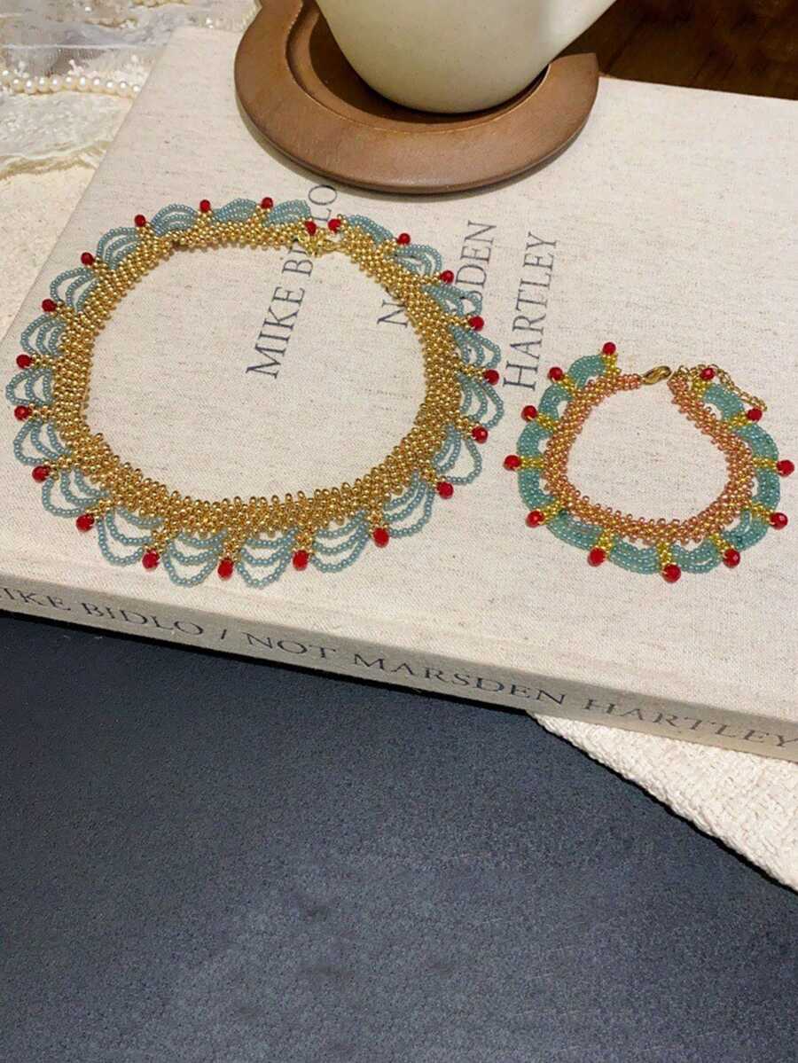مجموعة أساور مطرزة يدويًا متعد - مراجعة Layered Necklace Set وسعره