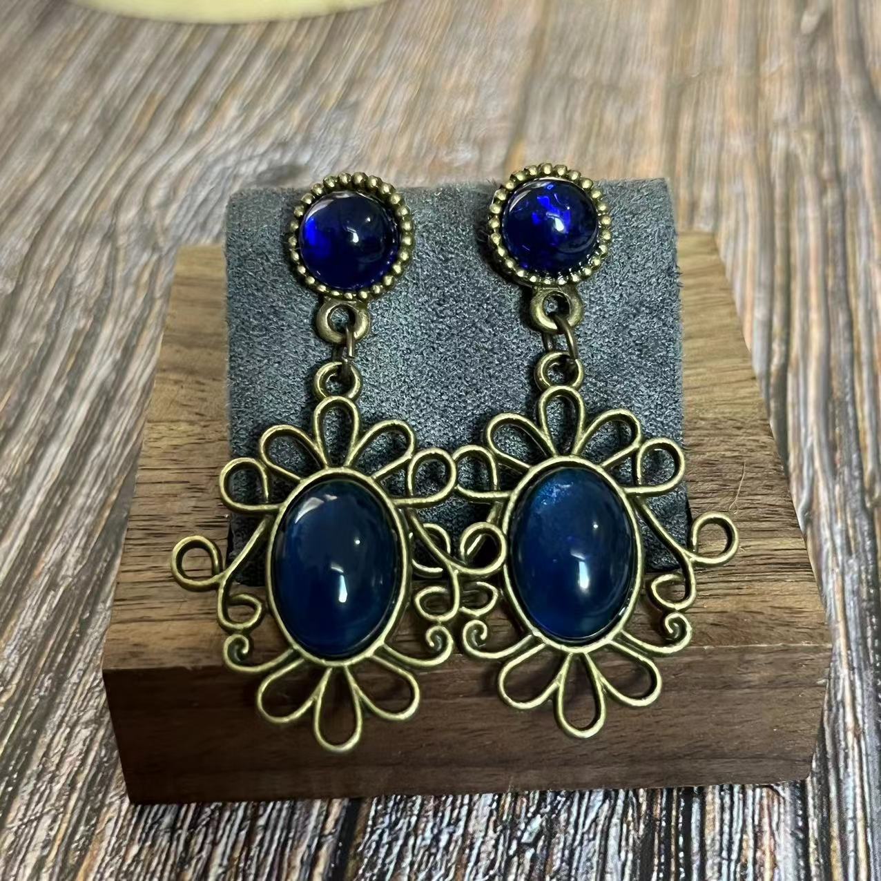 التاريخية الملكة آن بولين اليد - مراجعة Women Accessories Bracelet وسعره