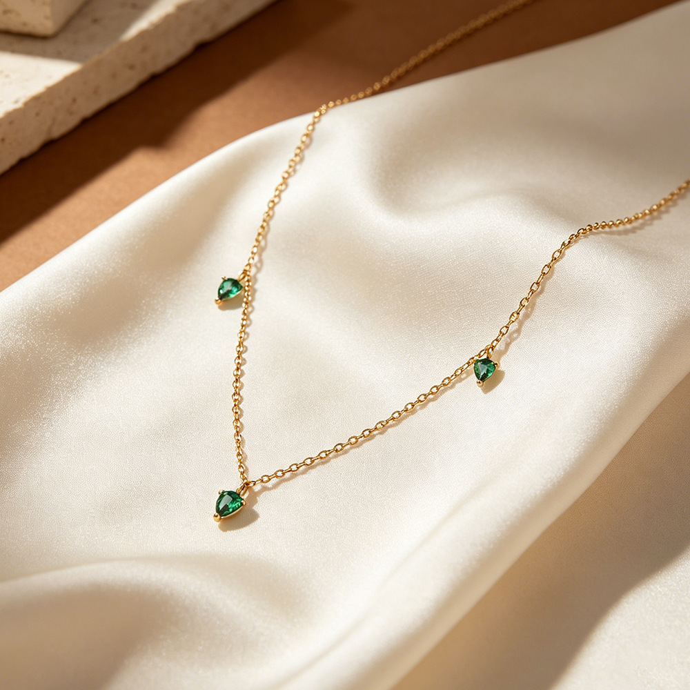 قلادة فاخرة من الفضة الإسترلين - مراجعة Layered Necklace Set وسعره